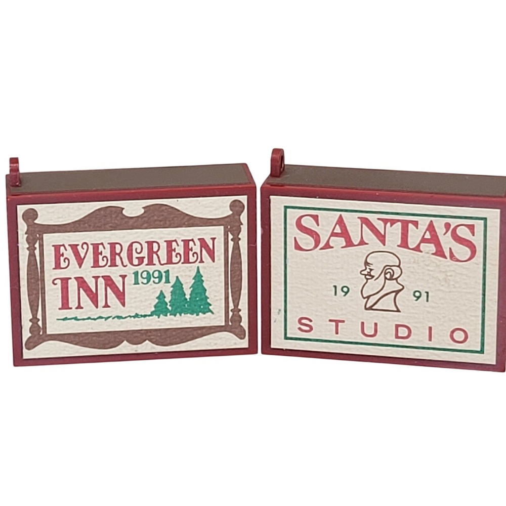 2 Hallmark Christmas Matchbox Memories 1991 Evergreen Inn Santas Studio Diorama